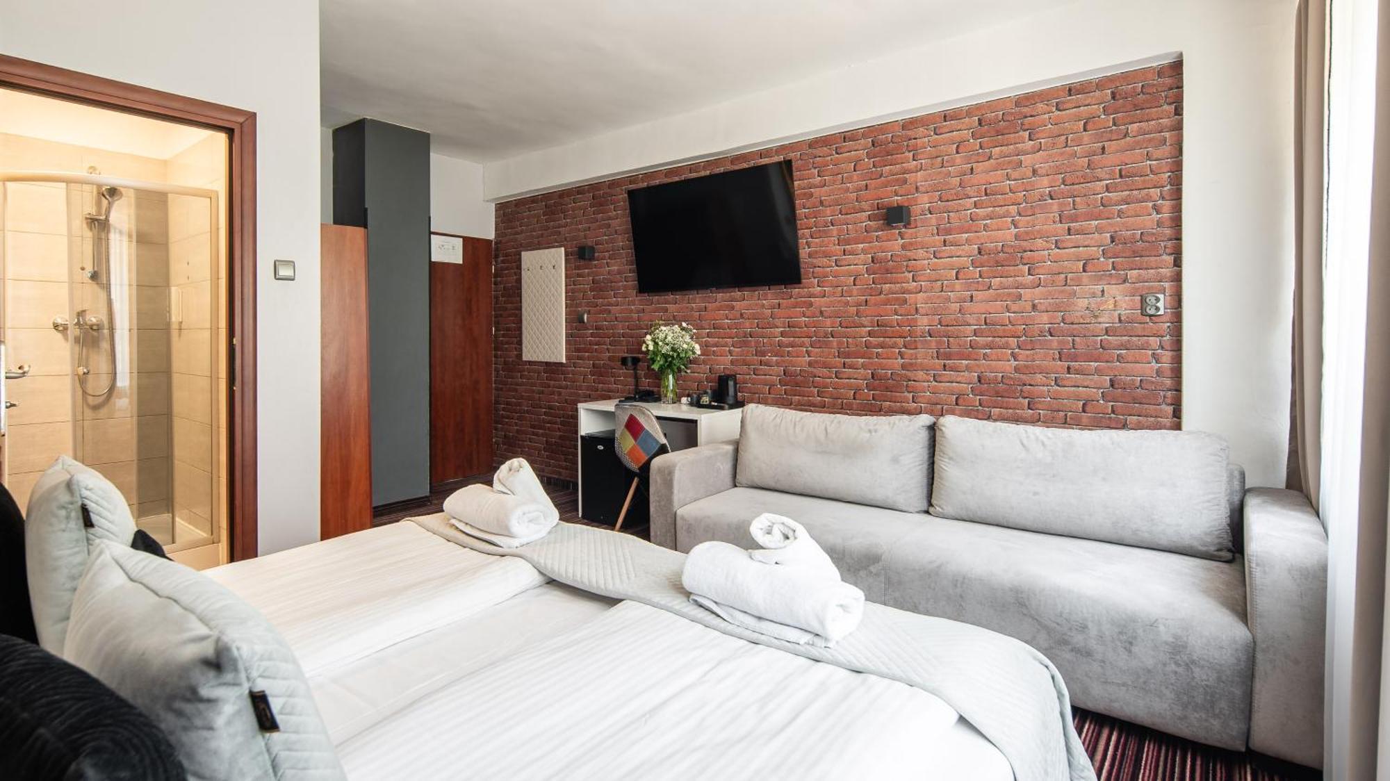 Hotel Delta Красков Екстериор снимка